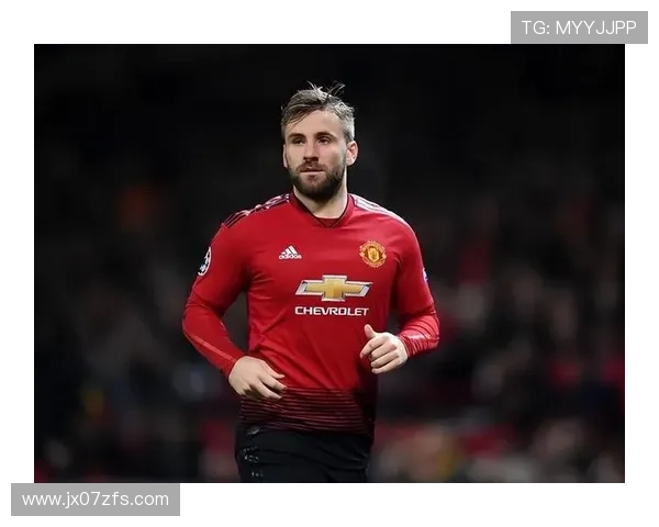 卢克肖赛季仅缺席一战引关注