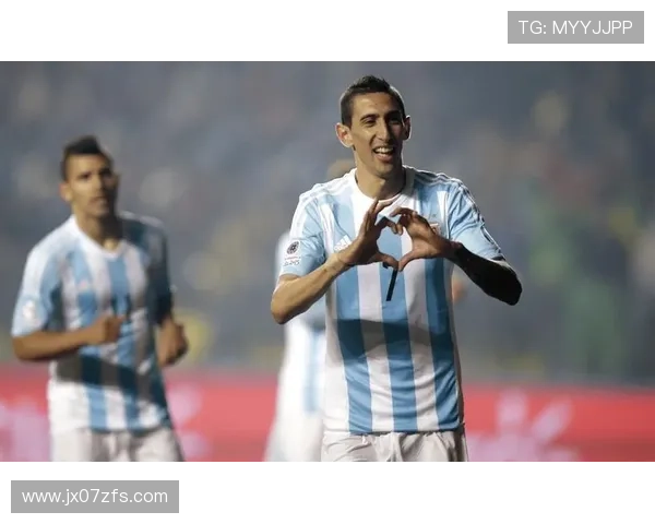 泪别俱乐部传奇球员告别时刻